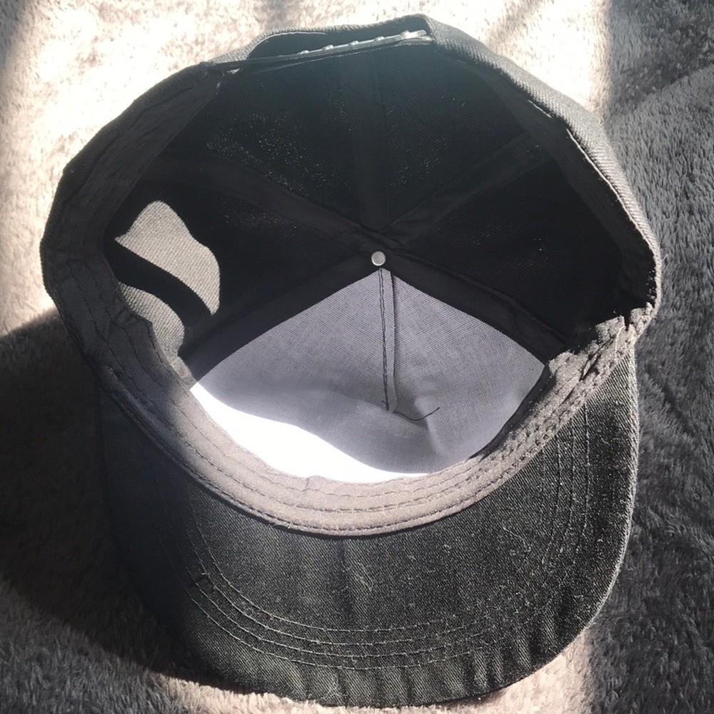 Kobe hat - Picture 2 of 5